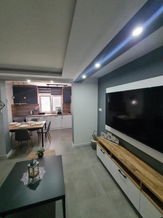 Apartment Nikcevic Tivat Eksteriør bilde