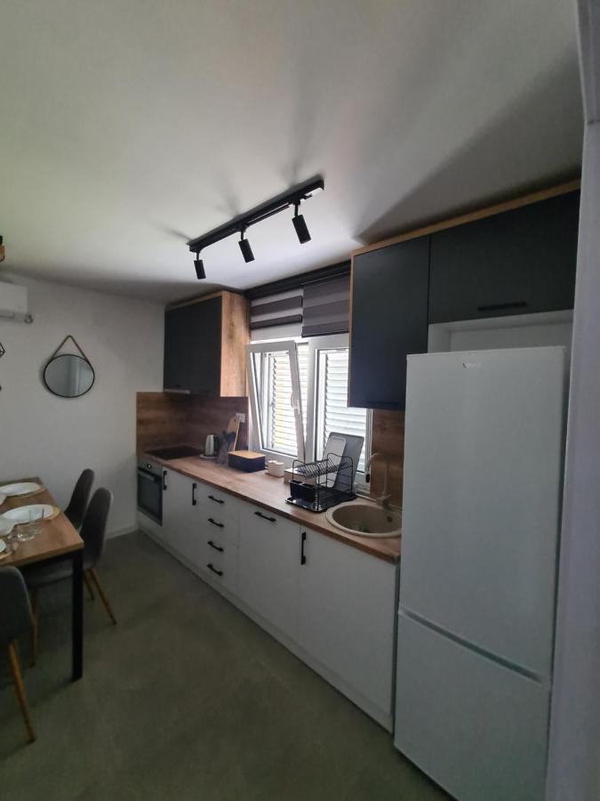 Apartment Nikcevic Tivat Eksteriør bilde